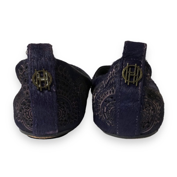 HOUSE OF HARLOW 1960 Purple Calf Hair Mandala Flats - Picture 3 of 9